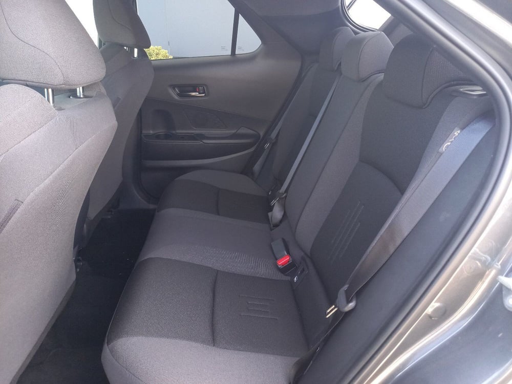 Toyota Toyota C-HR usata a Catania (7)