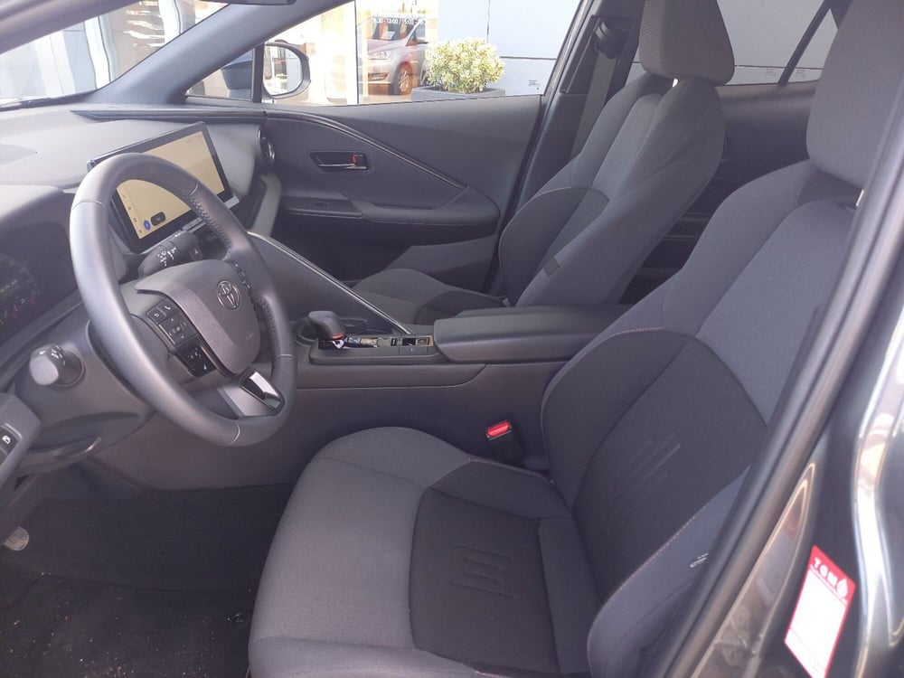 Toyota Toyota C-HR usata a Catania (8)