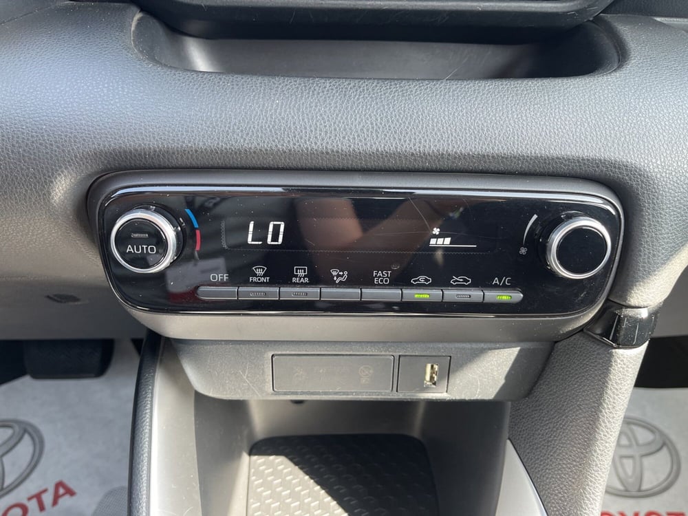 Toyota Yaris usata a Ragusa (15)