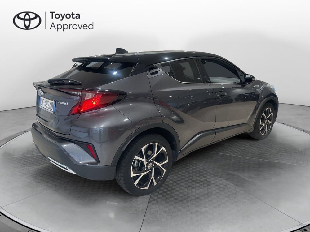 Toyota Toyota C-HR usata a Catania (4)