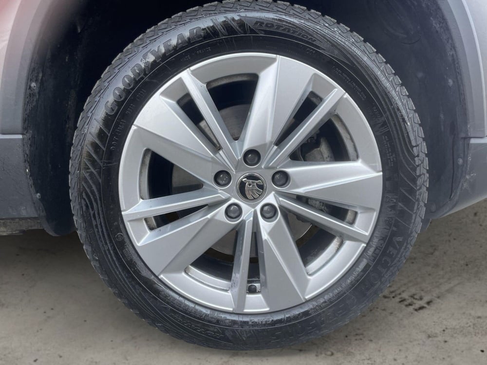 Skoda Karoq usata a Pistoia (16)