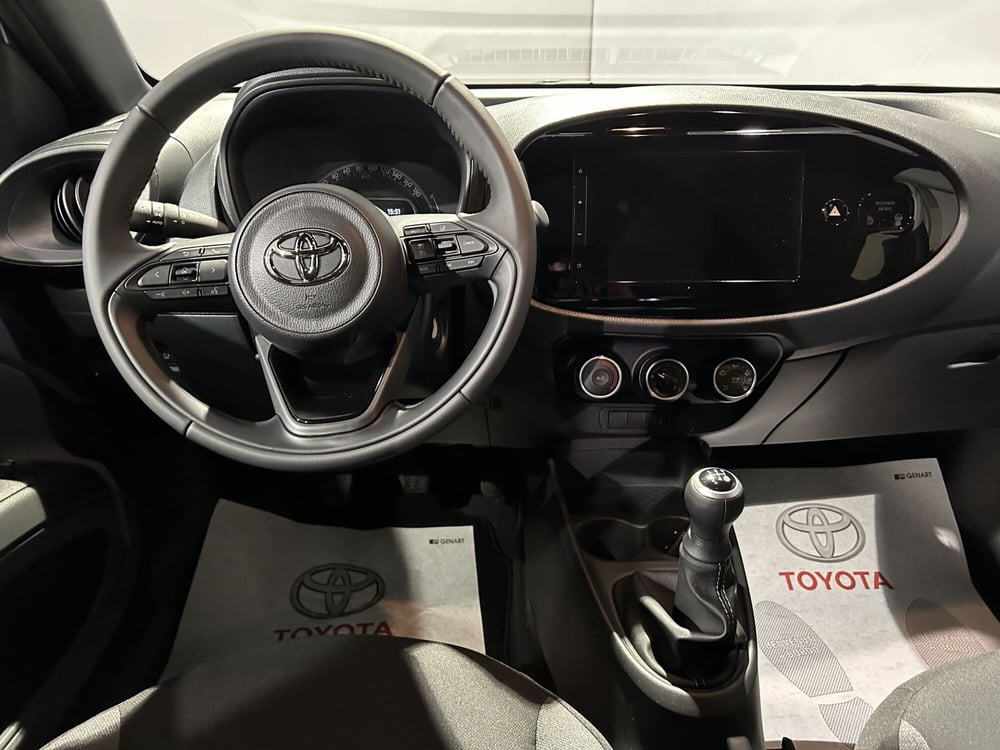 Toyota Aygo X nuova a Milano (10)