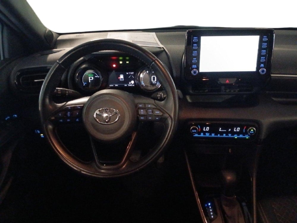 Toyota Yaris usata a Milano (15)