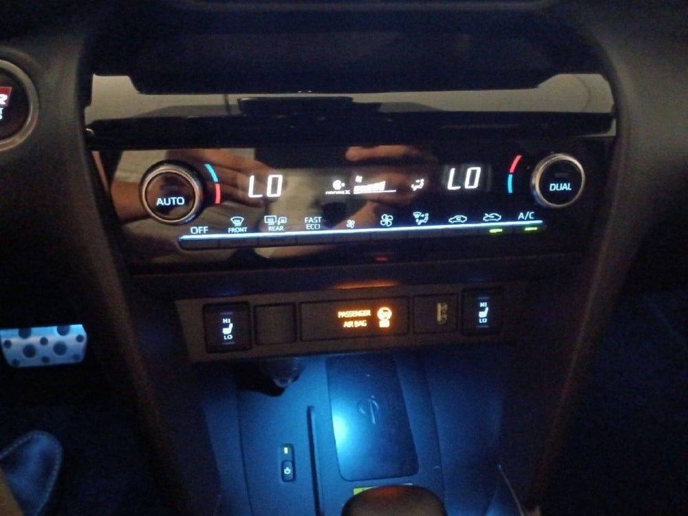 Toyota Yaris Cross usata a Milano (16)