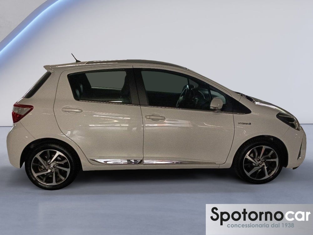 Toyota Yaris usata a Milano (7)