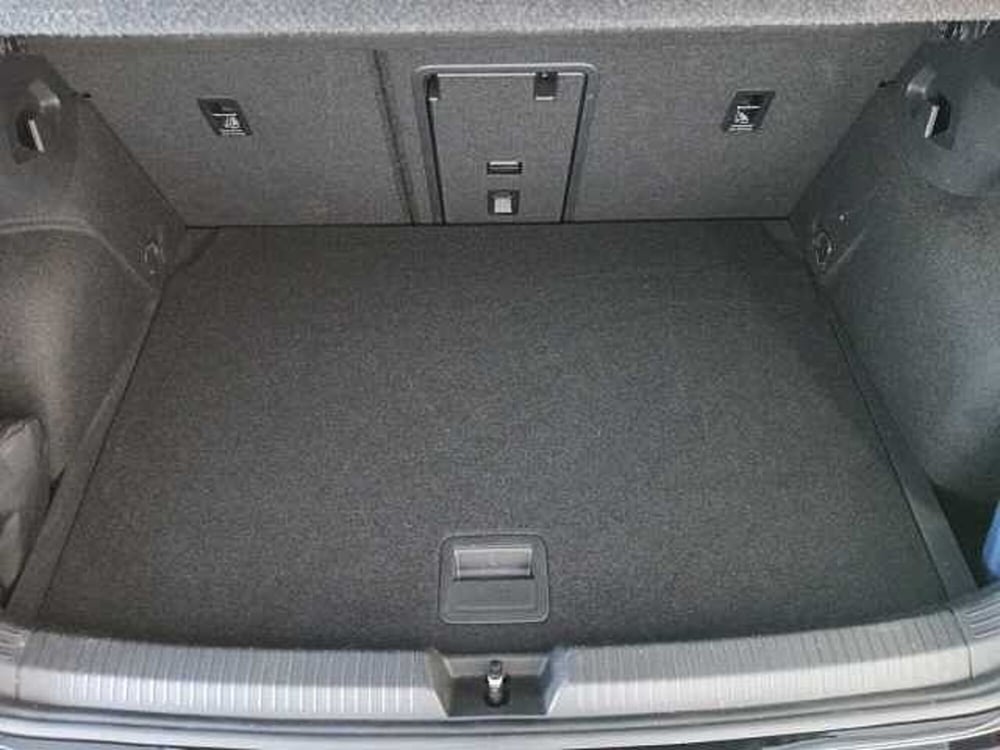 Volkswagen Golf usata a Lucca (9)
