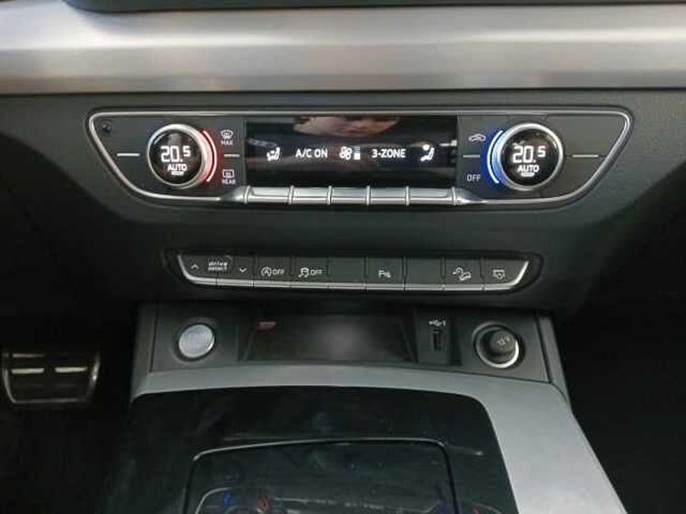 Audi Q5 Sportback usata a Lucca (14)