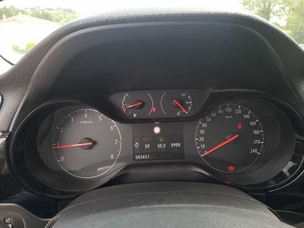 Opel Corsa usata a Pesaro-Urbino (11)