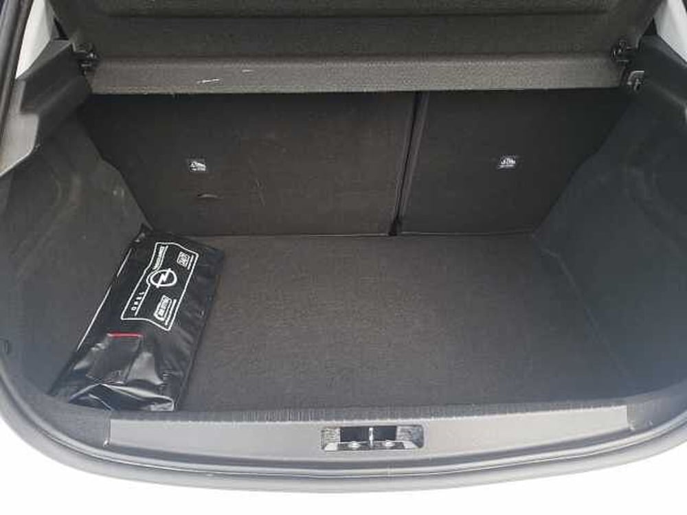 Opel Corsa usata a Pesaro-Urbino (15)