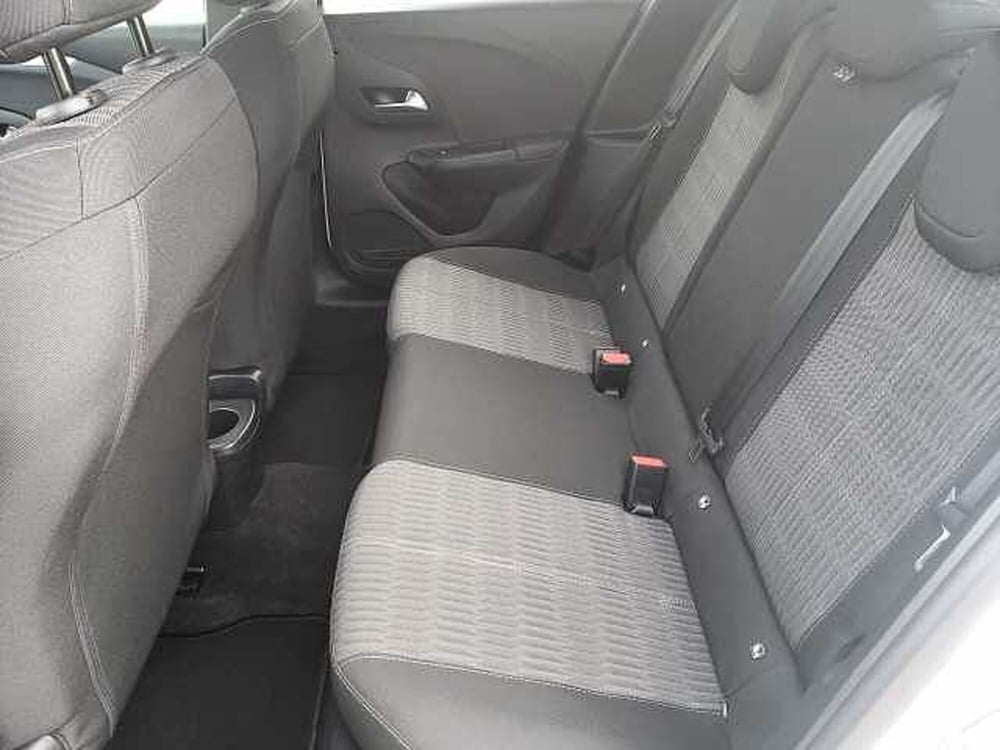 Opel Corsa usata a Pesaro-Urbino (9)