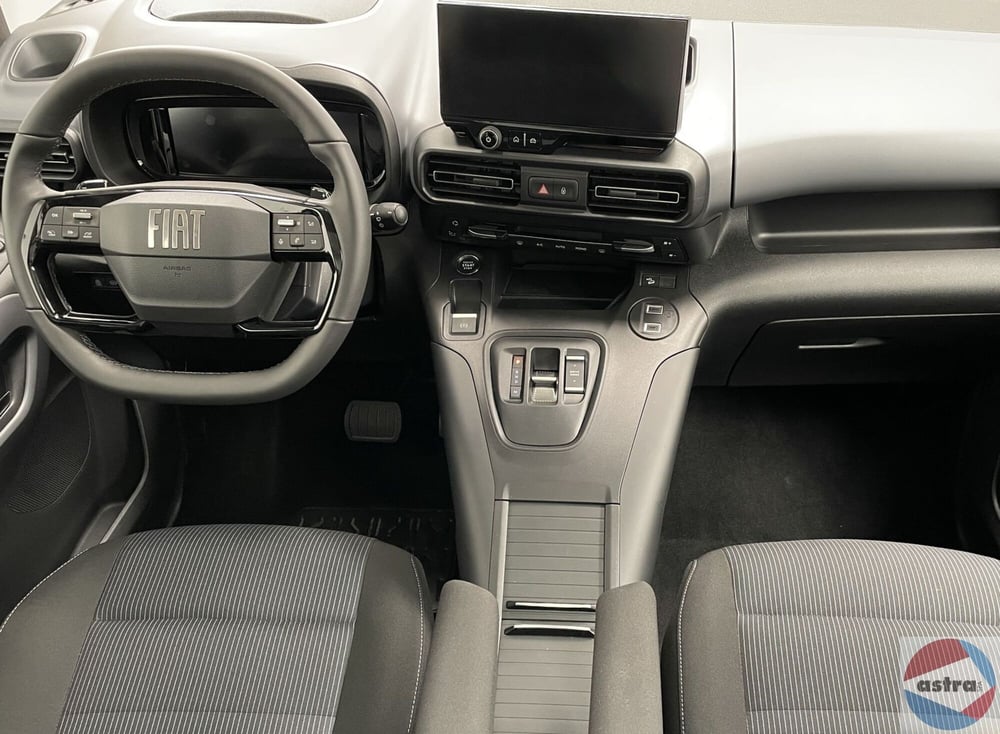 Fiat Doblò usata a Novara (10)
