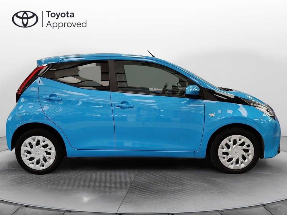 Toyota Aygo usata a Roma (17)