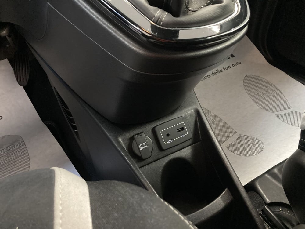 Lancia Ypsilon usata a Pavia (13)