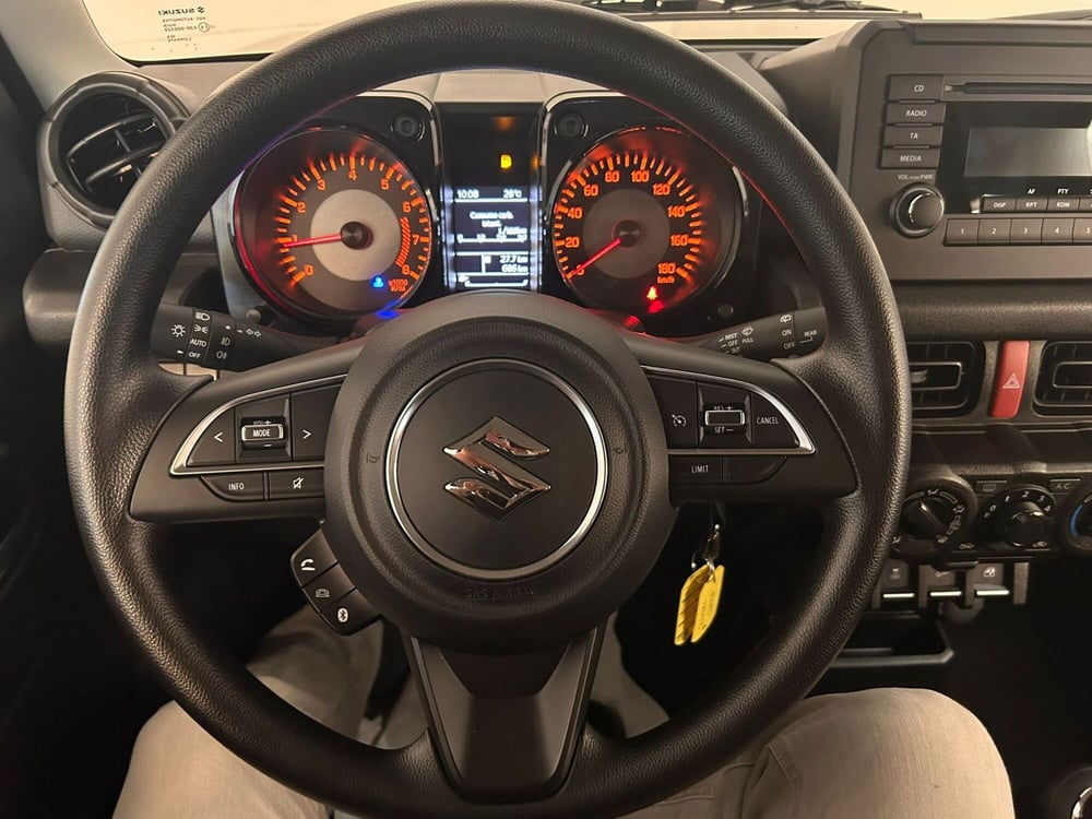 Suzuki Jimny usata a Pavia (7)
