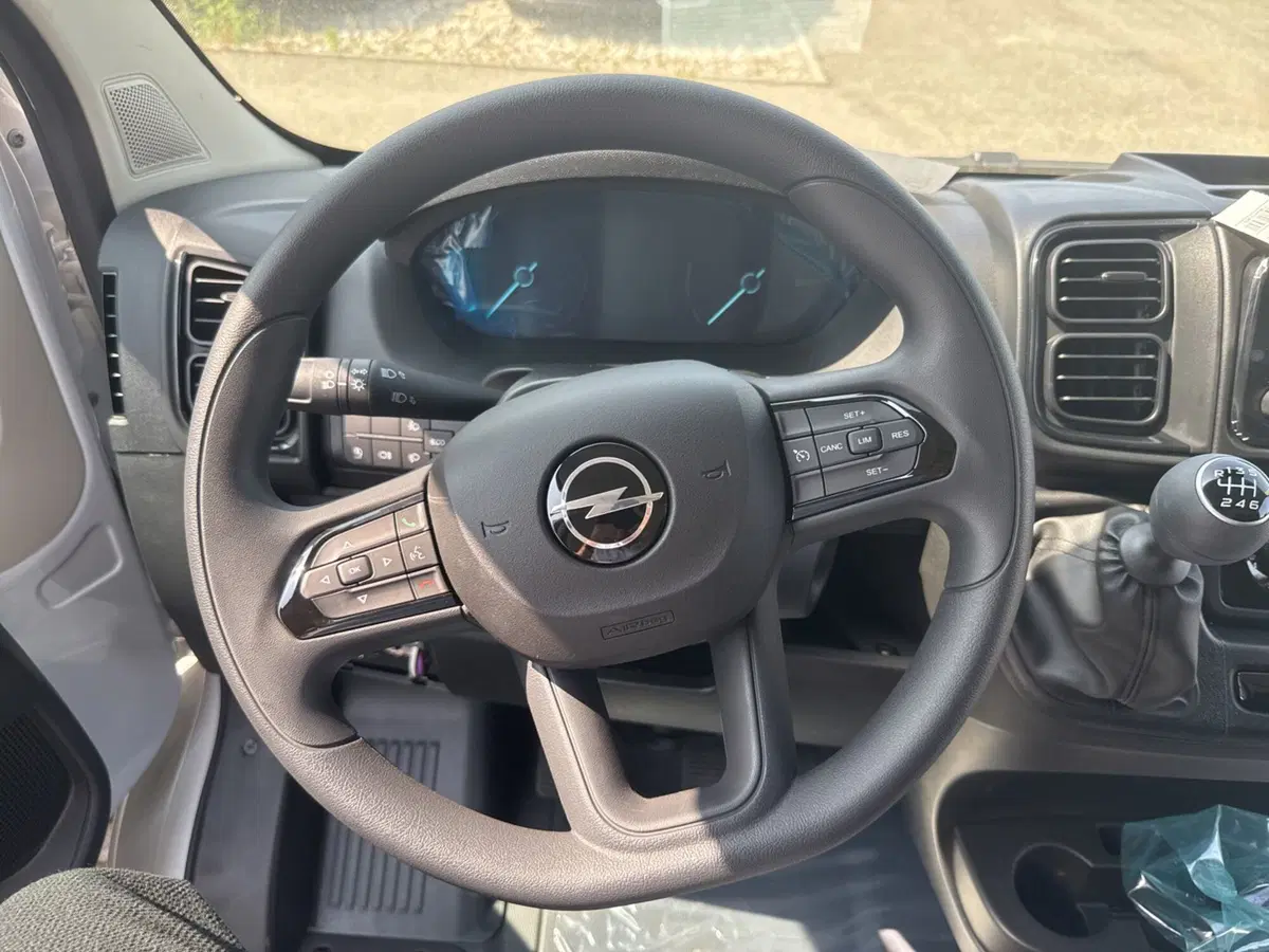 Opel Movano Furgone nuova a Ravenna (12)