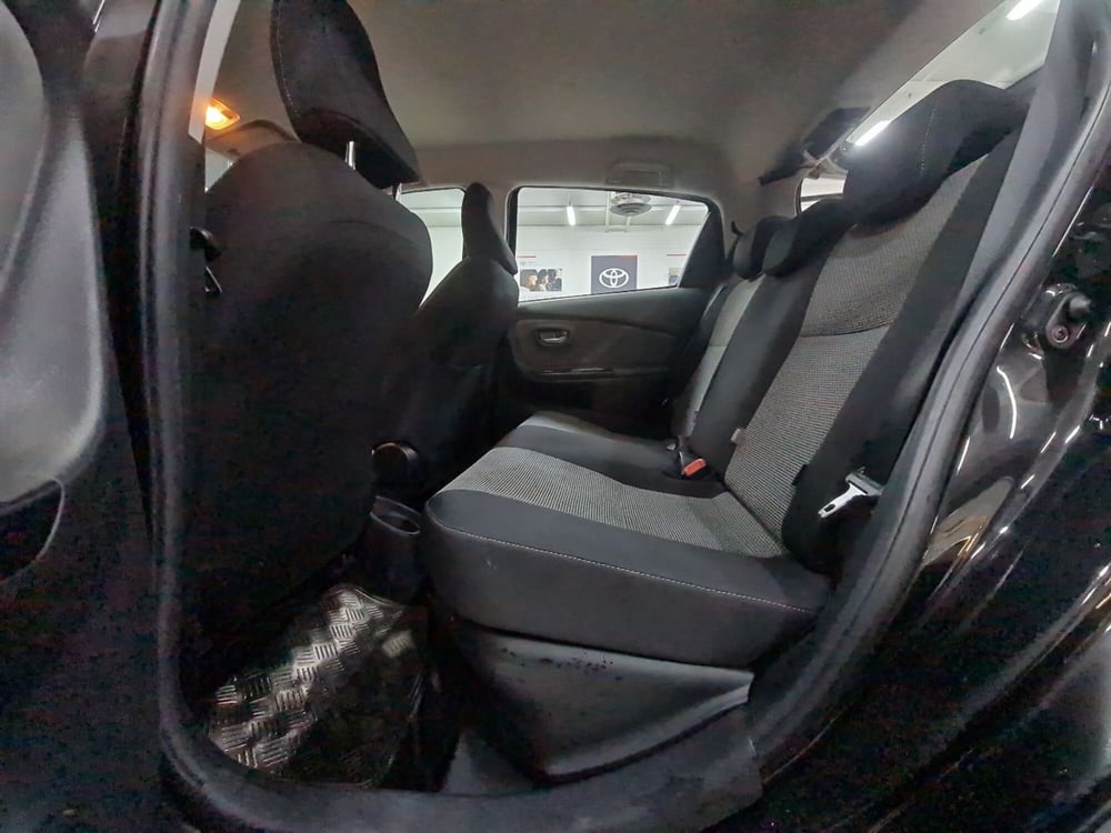 Toyota Yaris usata a Bologna (9)