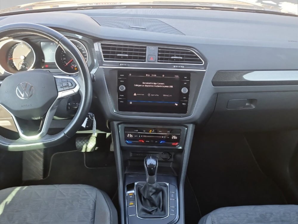 Volkswagen Tiguan usata a Livorno (13)