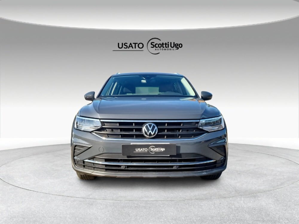 Volkswagen Tiguan usata a Livorno (2)