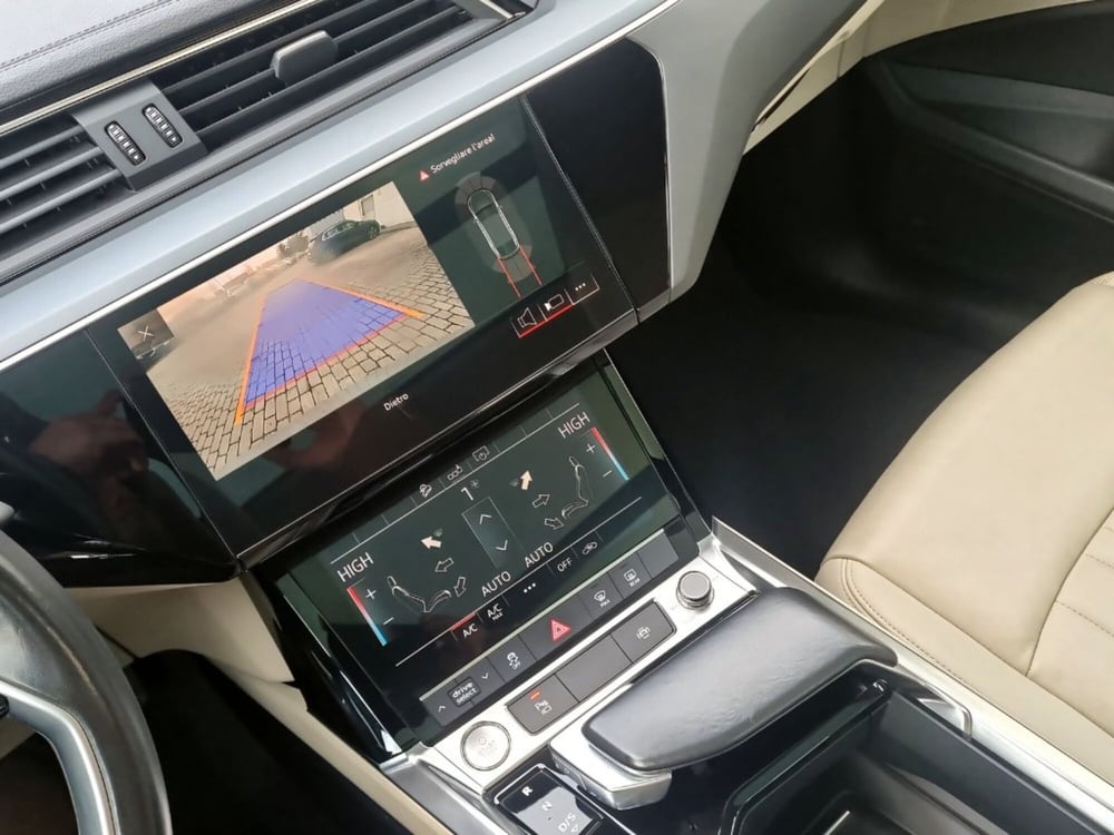 Audi e-tron Sportback usata a Firenze (13)