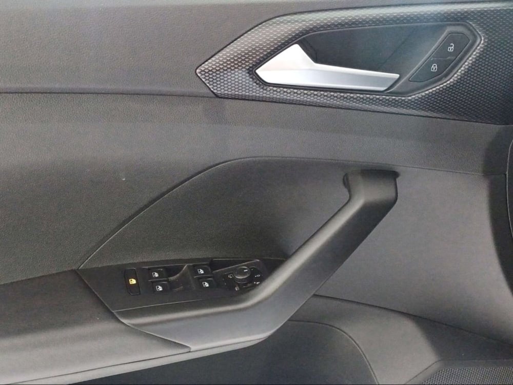Volkswagen T-Cross usata a Firenze (17)