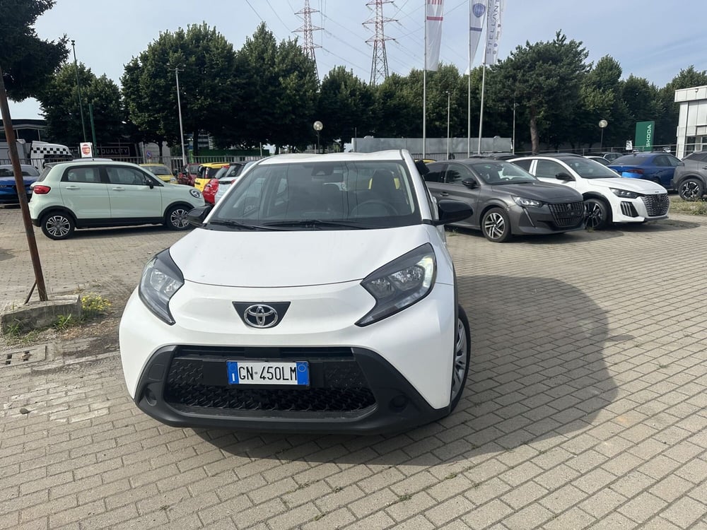 Toyota Aygo X usata a Milano (2)