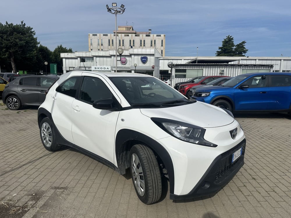 Toyota Aygo X usata a Milano (5)