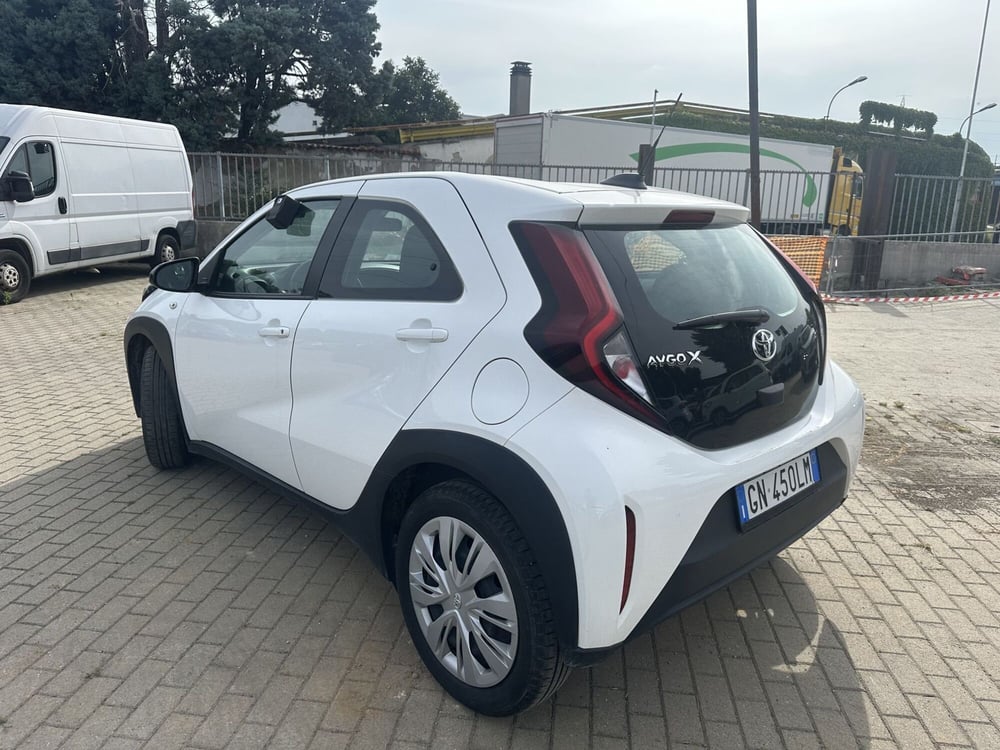 Toyota Aygo X usata a Milano (9)