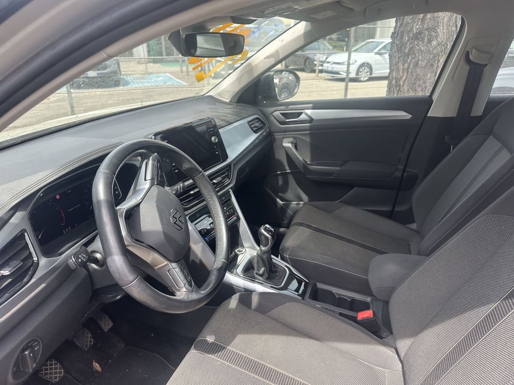 Volkswagen T-Roc usata a Milano (13)