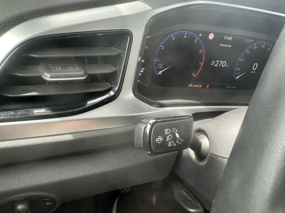 Volkswagen T-Roc usata a Milano (19)