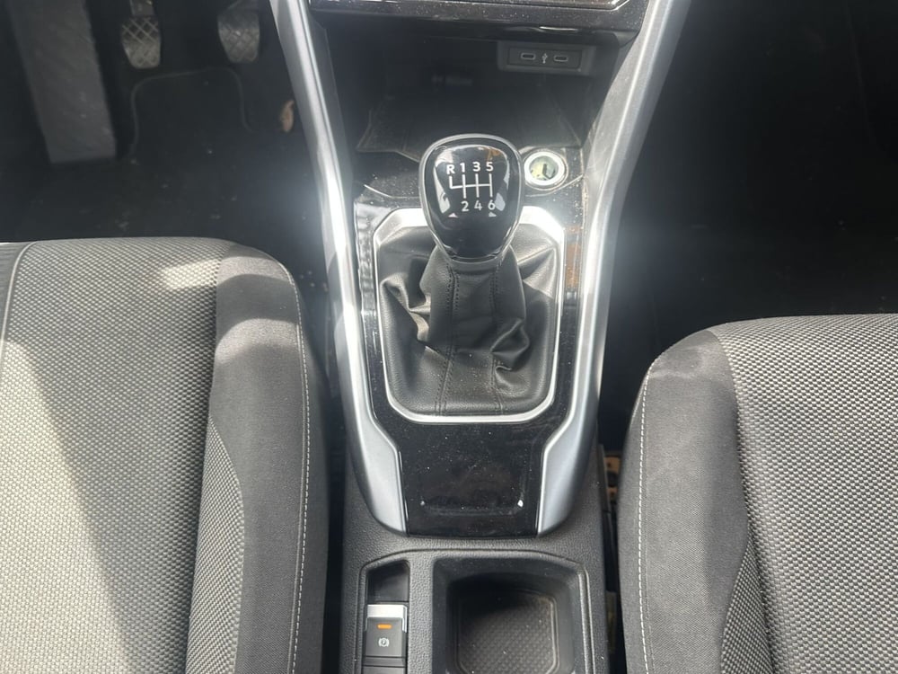 Volkswagen T-Roc usata a Milano (20)