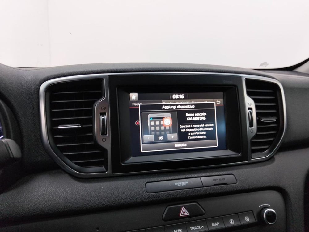 Kia Sportage usata a Como (14)