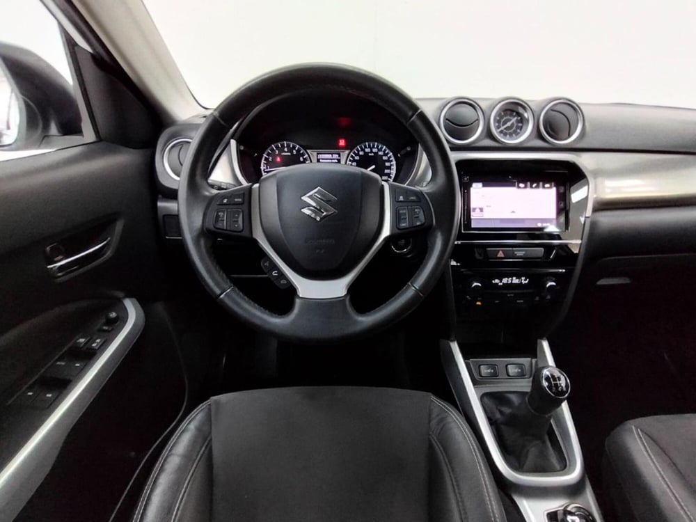 Suzuki Vitara usata a Como (11)