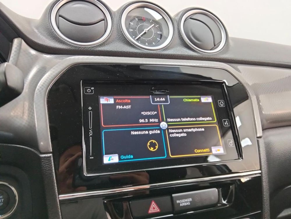 Suzuki Vitara usata a Como (15)