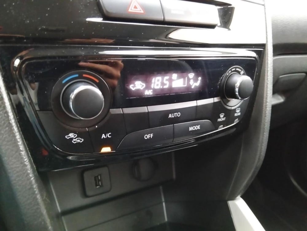 Suzuki Vitara usata a Como (19)