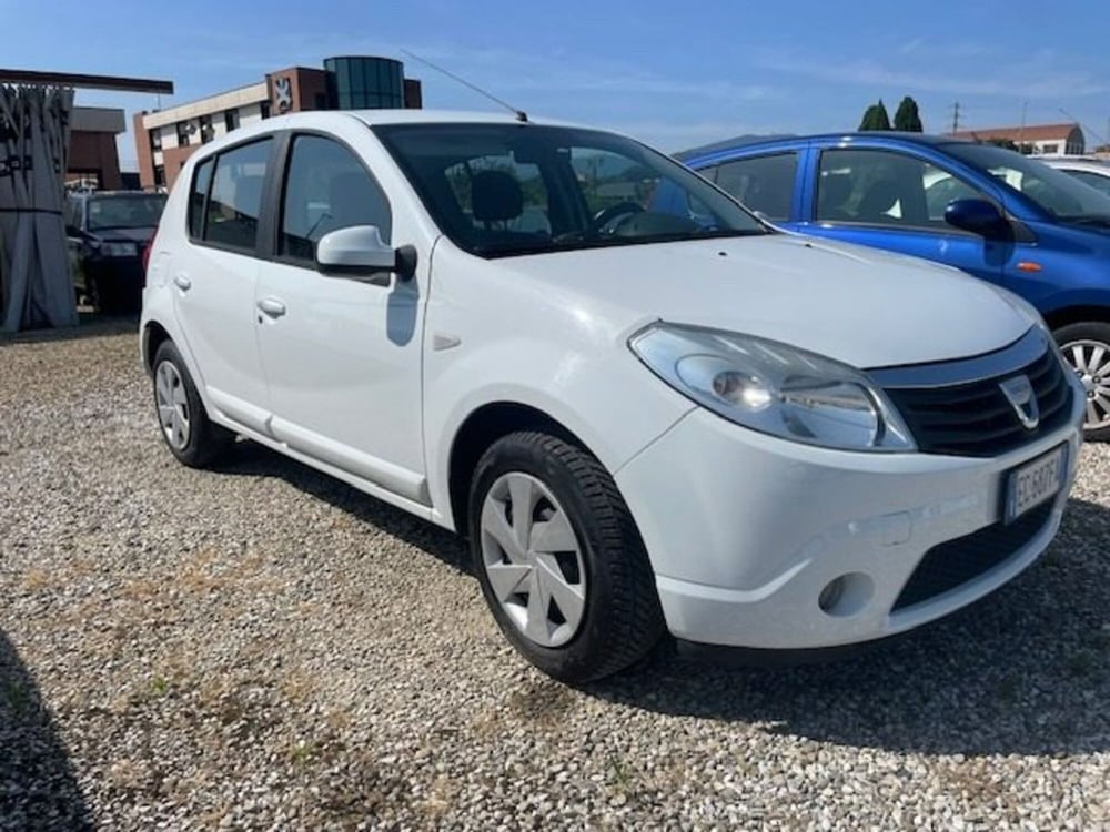 Dacia Sandero usata a Prato (3)