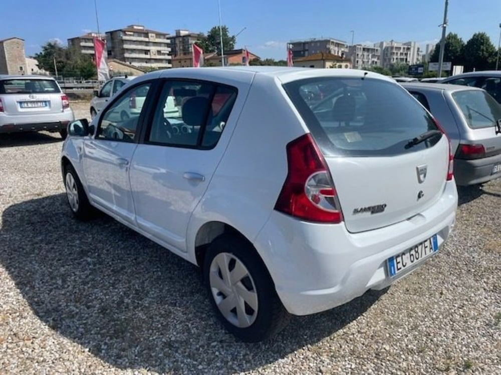 Dacia Sandero usata a Prato (7)