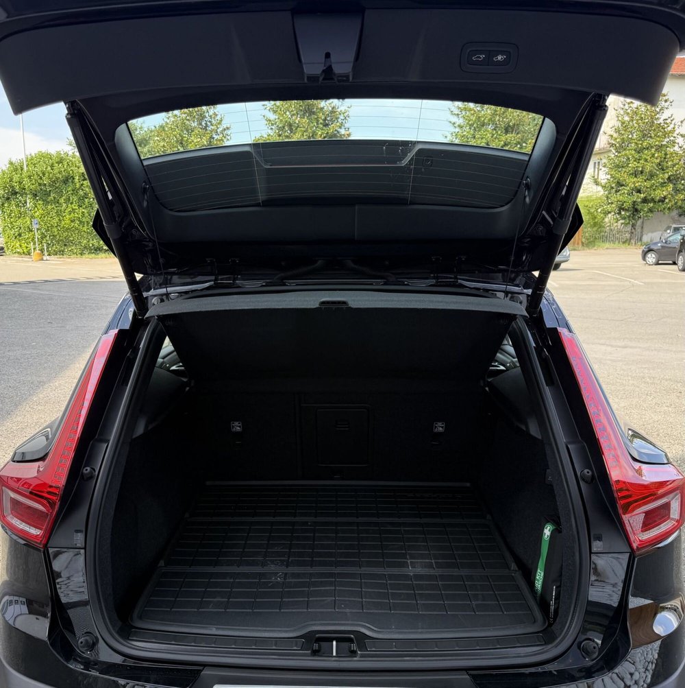 Volvo XC40 usata a Parma (15)