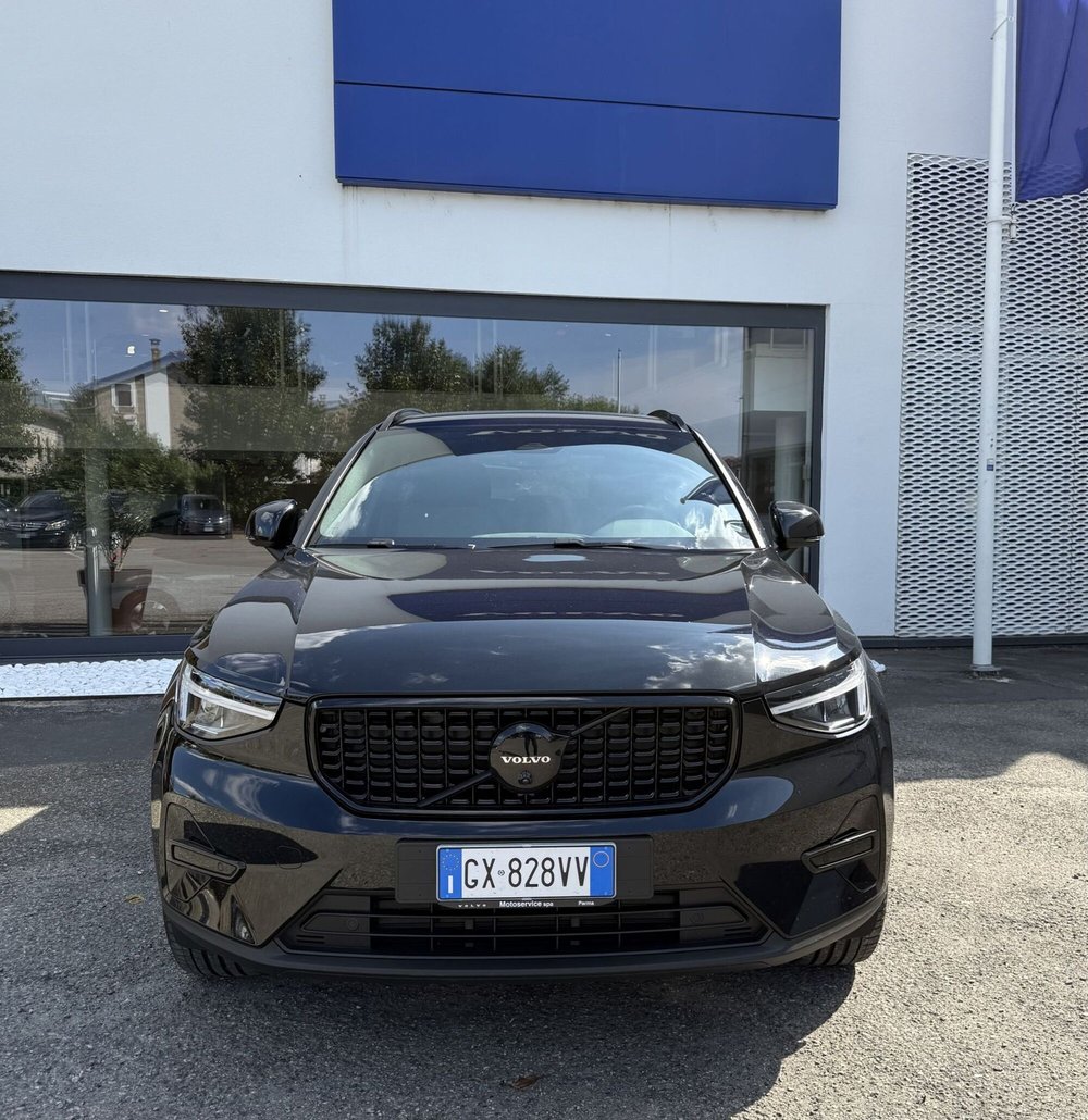 Volvo XC40 usata a Parma (2)