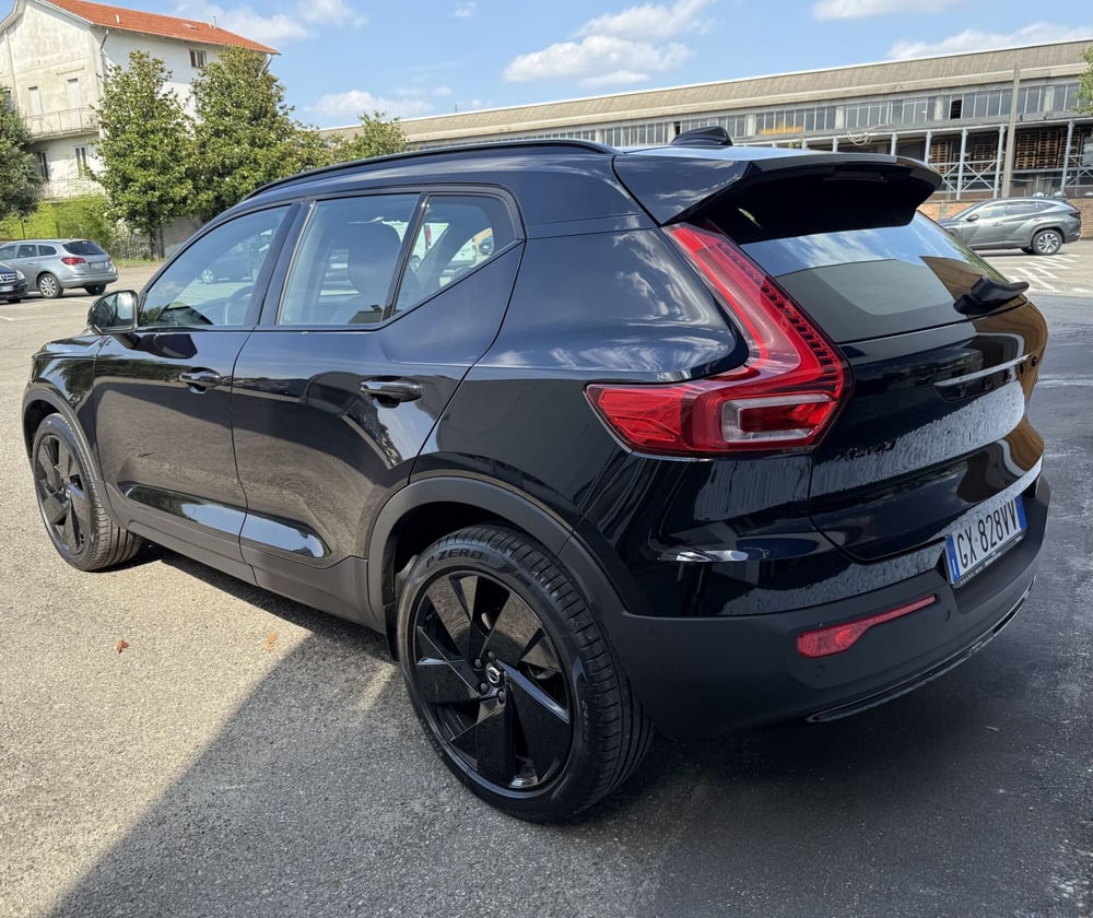 Volvo XC40 usata a Parma (9)