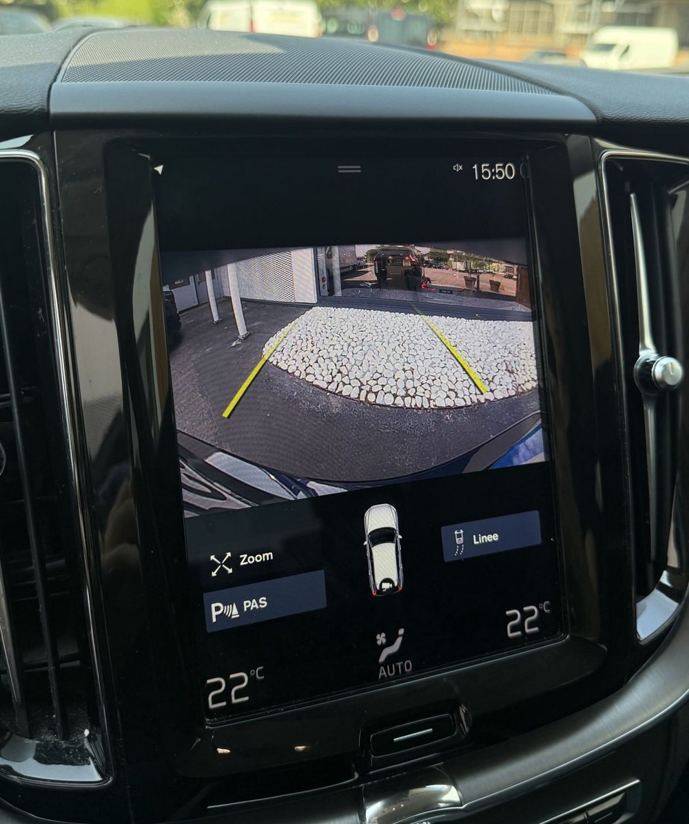 Volvo XC60 usata a Parma (10)