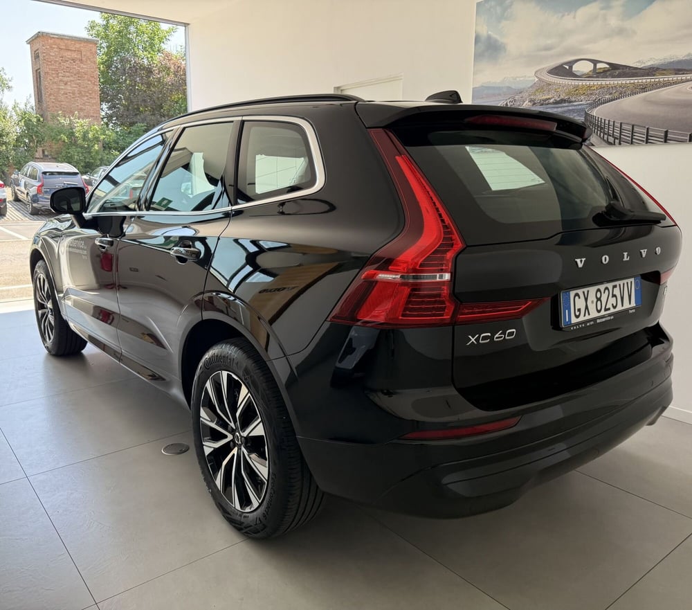Volvo XC60 usata a Parma (7)