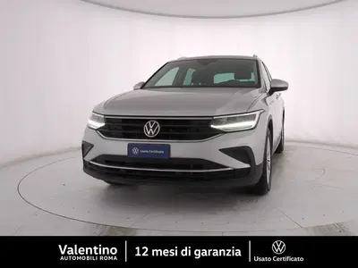 Volkswagen Tiguan 1.5 TSI 150 CV DSG ACT Life del 2021 usata a Roma