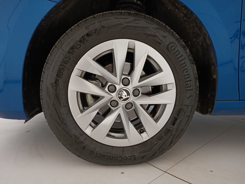 Skoda Fabia usata a Matera (14)