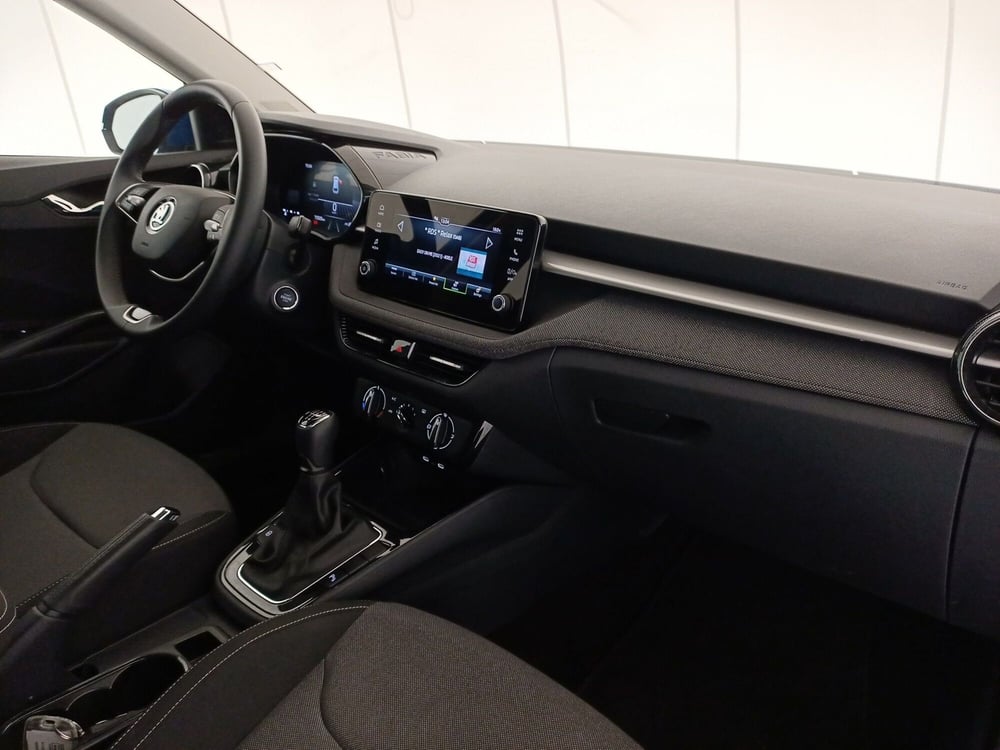 Skoda Fabia usata a Matera (7)