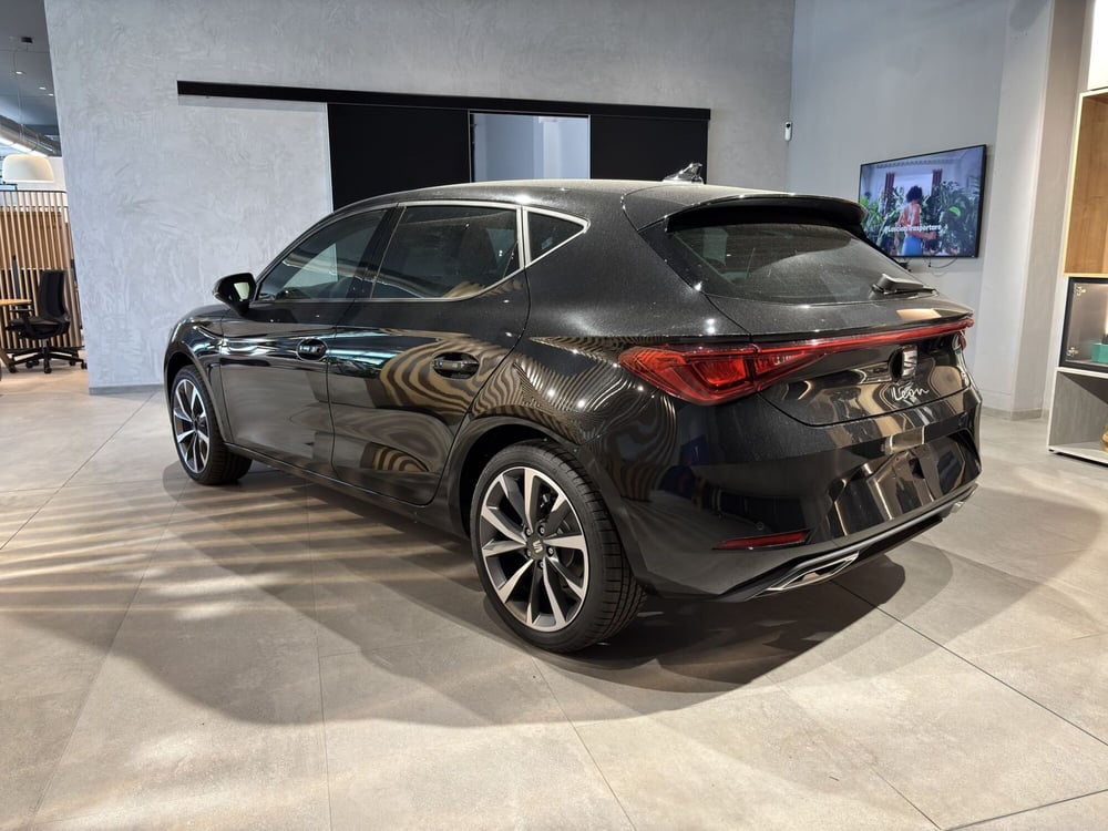 SEAT Leon nuova a Ferrara (7)