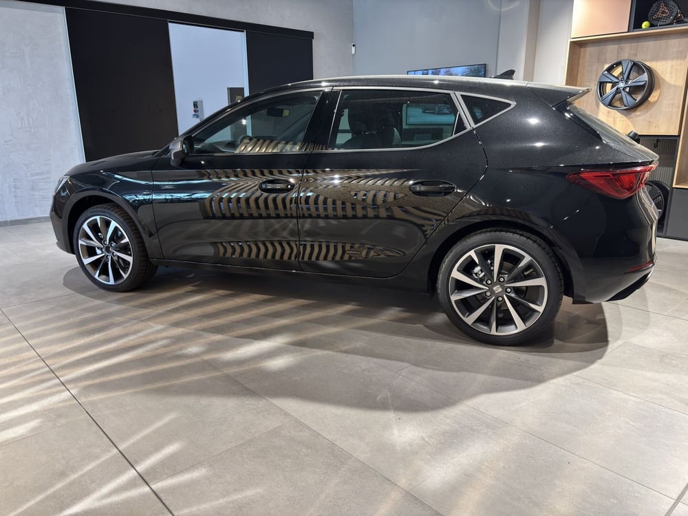 SEAT Leon nuova a Ferrara (8)