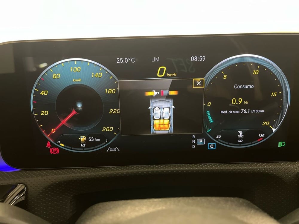 Mercedes-Benz Classe A usata a Milano (13)