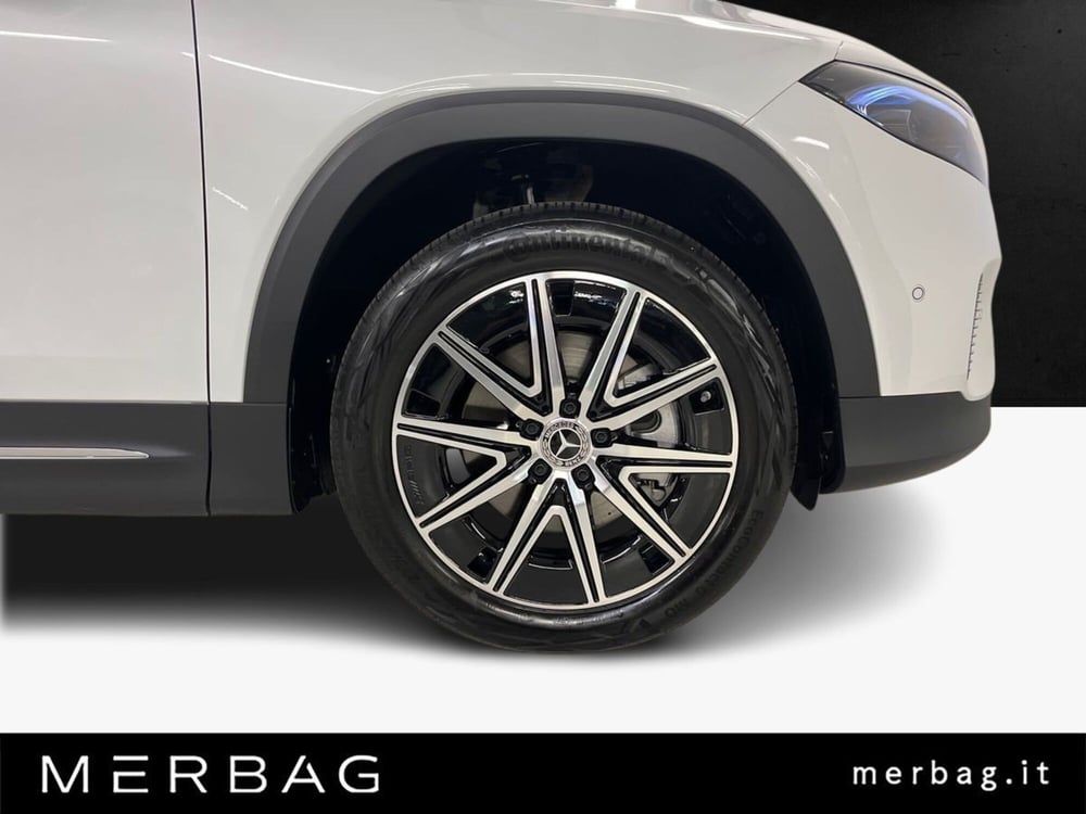 Mercedes-Benz EQB usata a Milano (17)