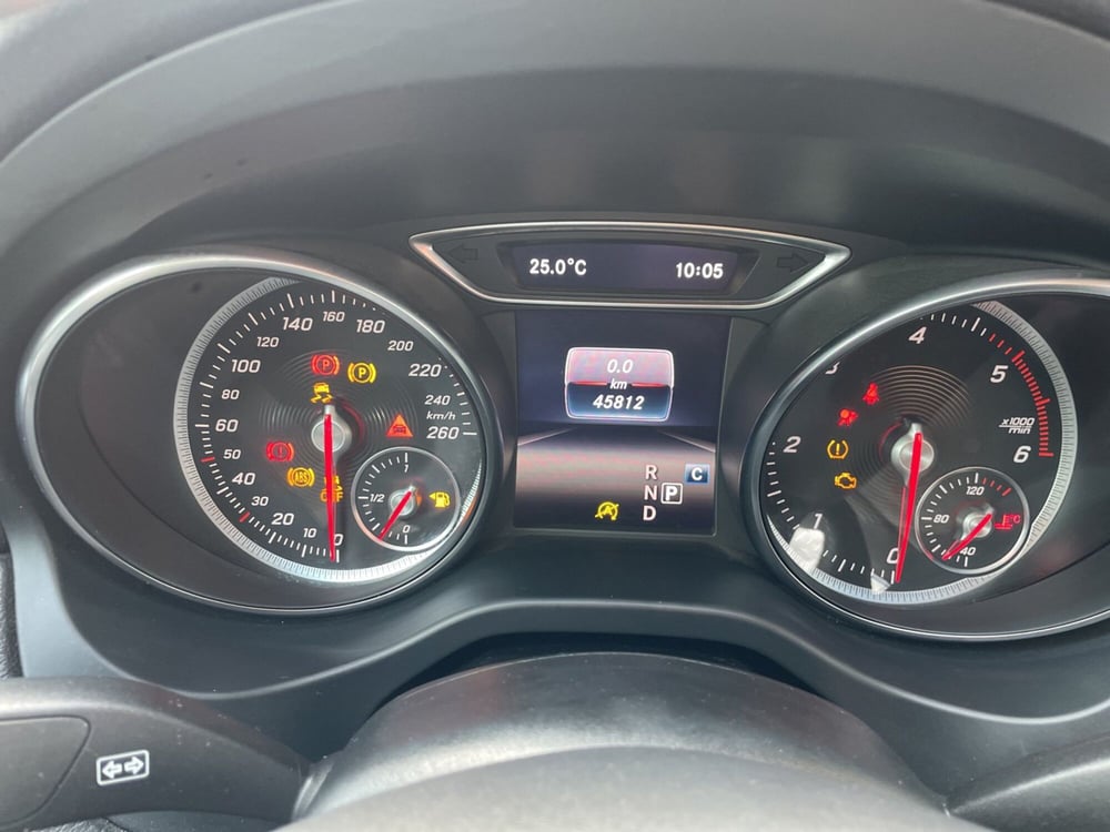 Mercedes-Benz CLA usata a Pescara (13)