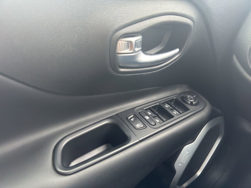 Jeep Renegade usata a Cosenza (11)